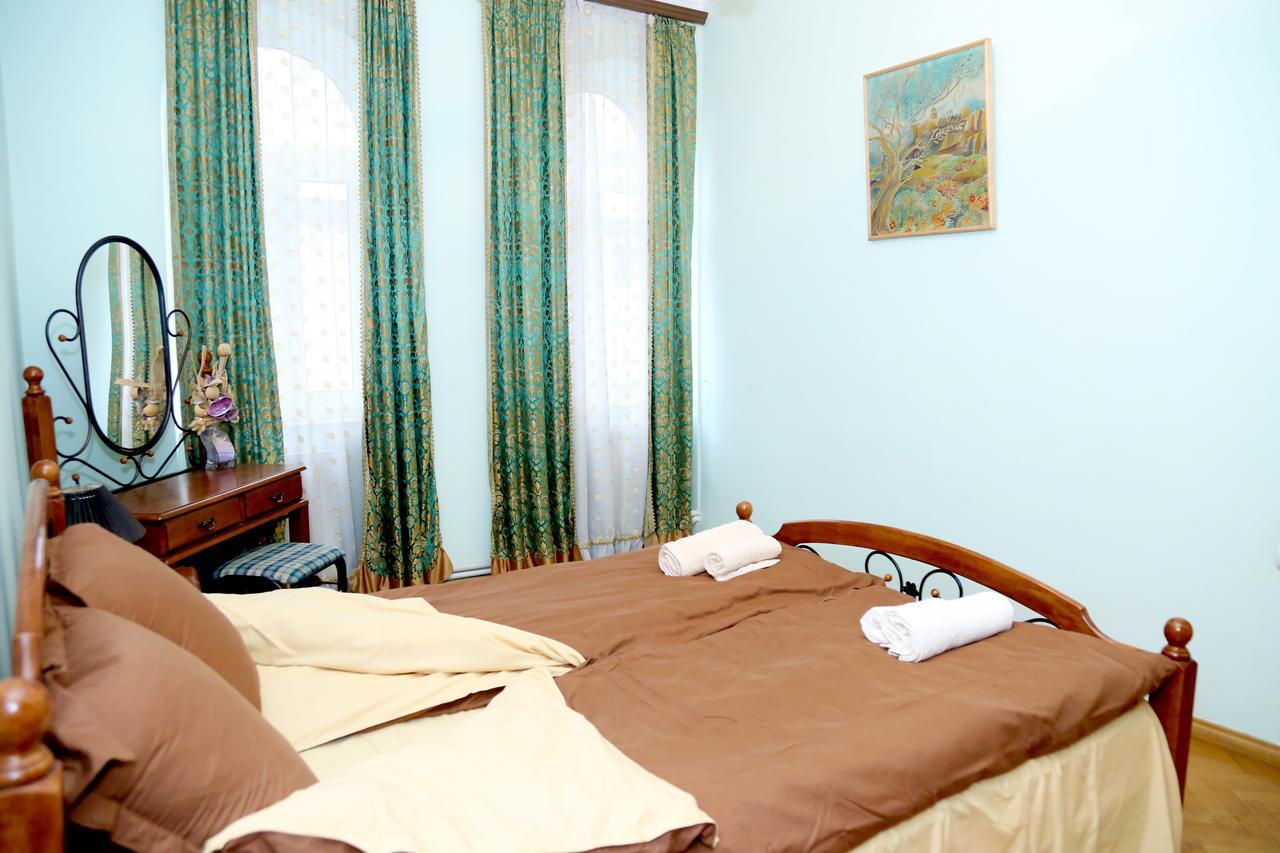 Apartment On 11 Amiryan Street Erivan Exterior foto